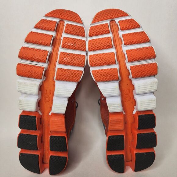 On Cloudflow Shoes Running Athletic Gym Sneakers Mens 7 Womens 8.5 Orange